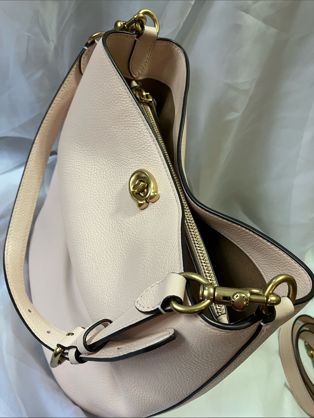 Willow Soft Bucket Bag - Picture 11 of 16